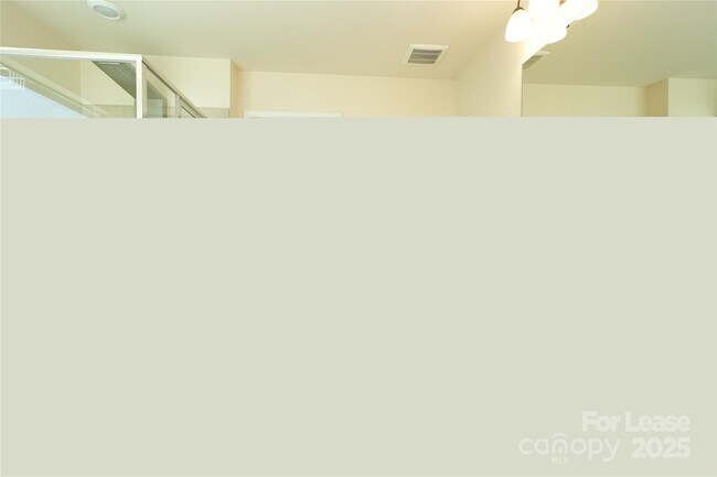 Building Photo - 11622 Gilroy Ln