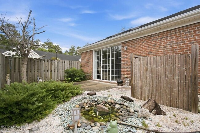 Building Photo - 5006 Carleton Dr