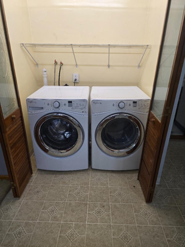 Building Photo - 12 W Mosher St