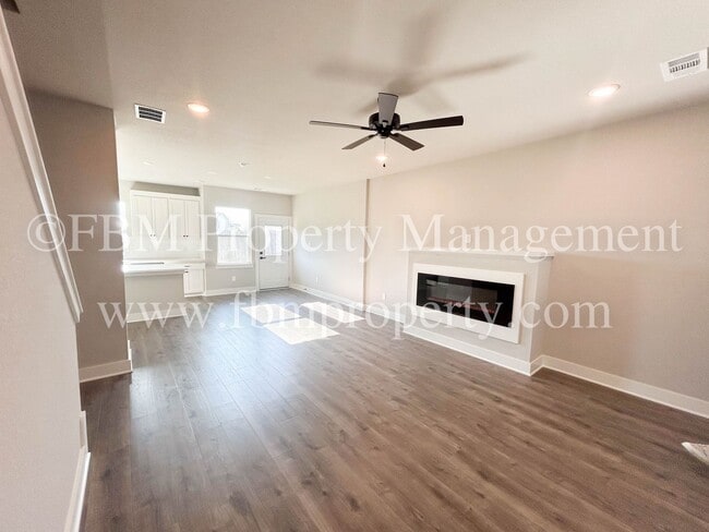 Building Photo - 933 Cooksey Ct