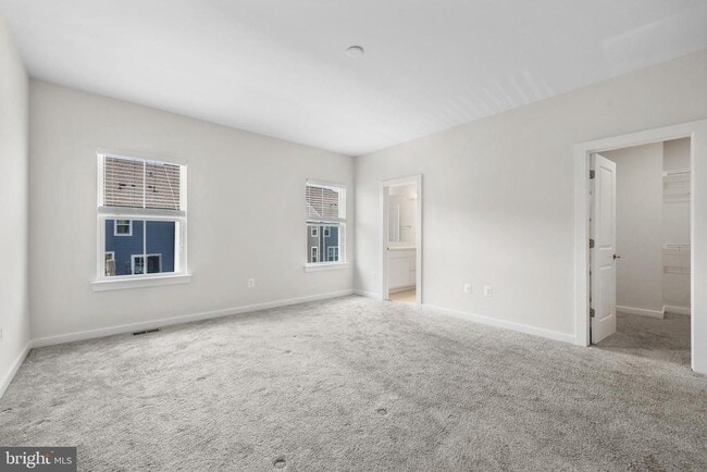 Building Photo - 1758 Autumn Maple Leaf Dr