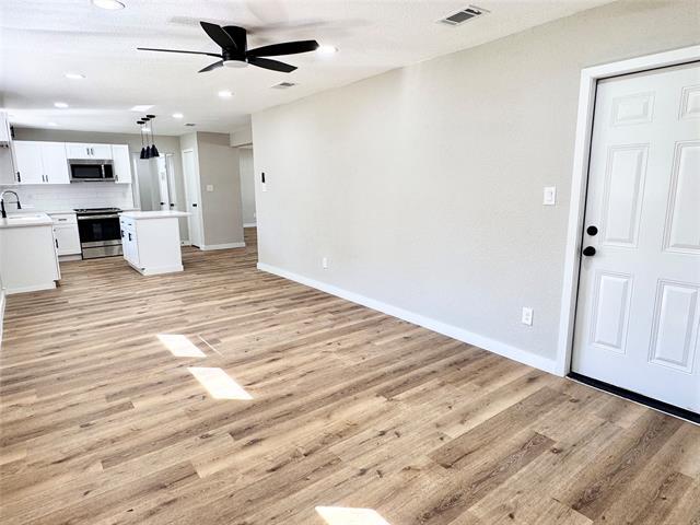 Building Photo - 4955 Odessa Ave