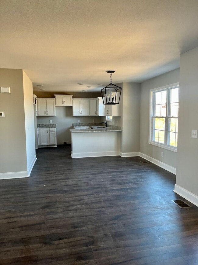 Building Photo - 1281 Bailywick Dr