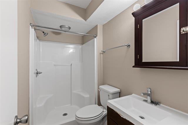Building Photo - 3624 Ovid Ave