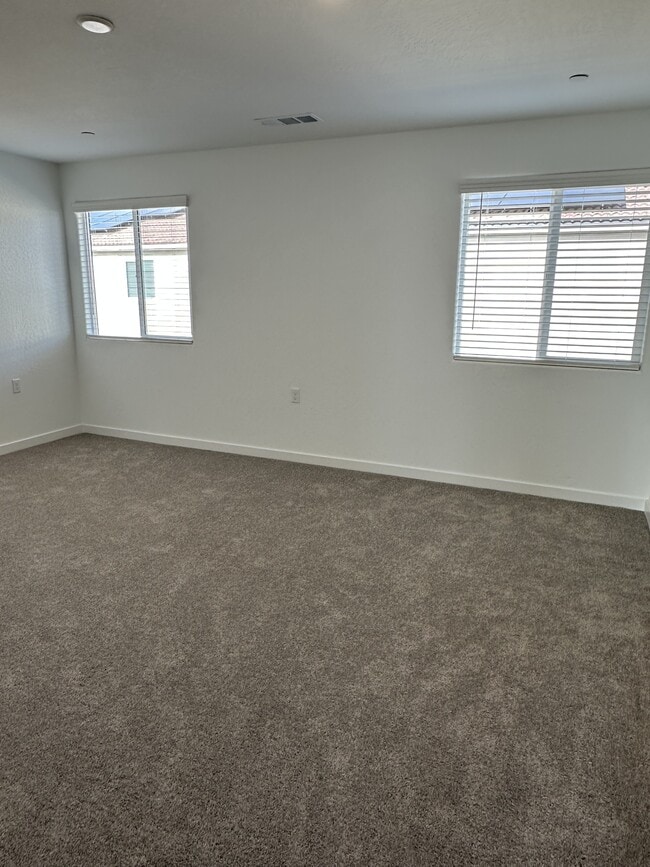 Building Photo - 4417 Hampton Wy