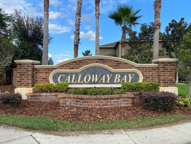 Building Photo - Spacious Waterfront 4BD/2.5BA Single Family Home in Orlando FL!