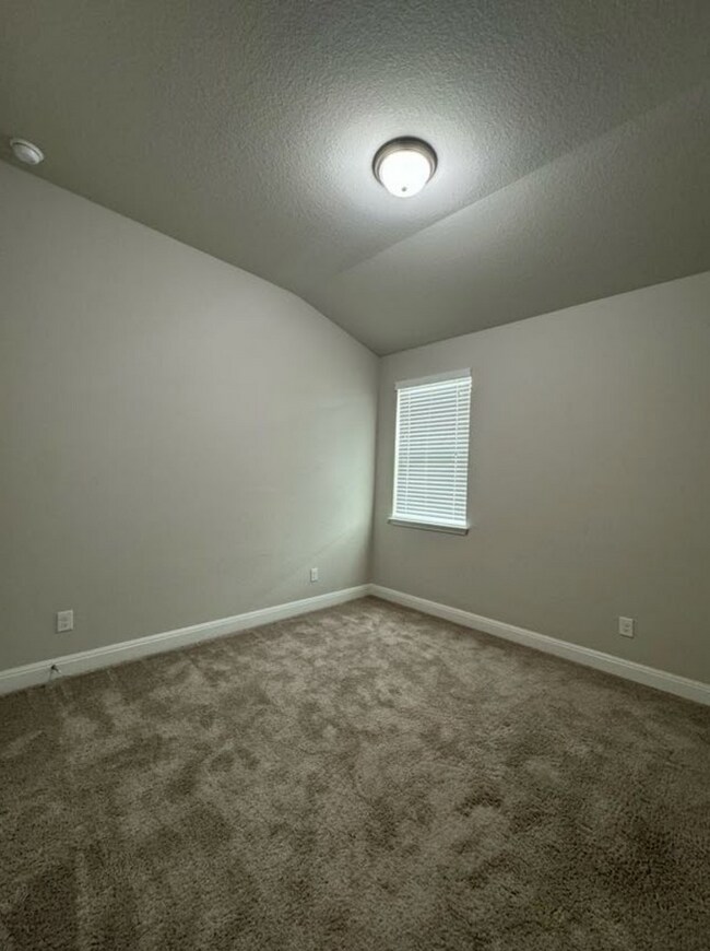 Building Photo - 6707 Gailan Ranch