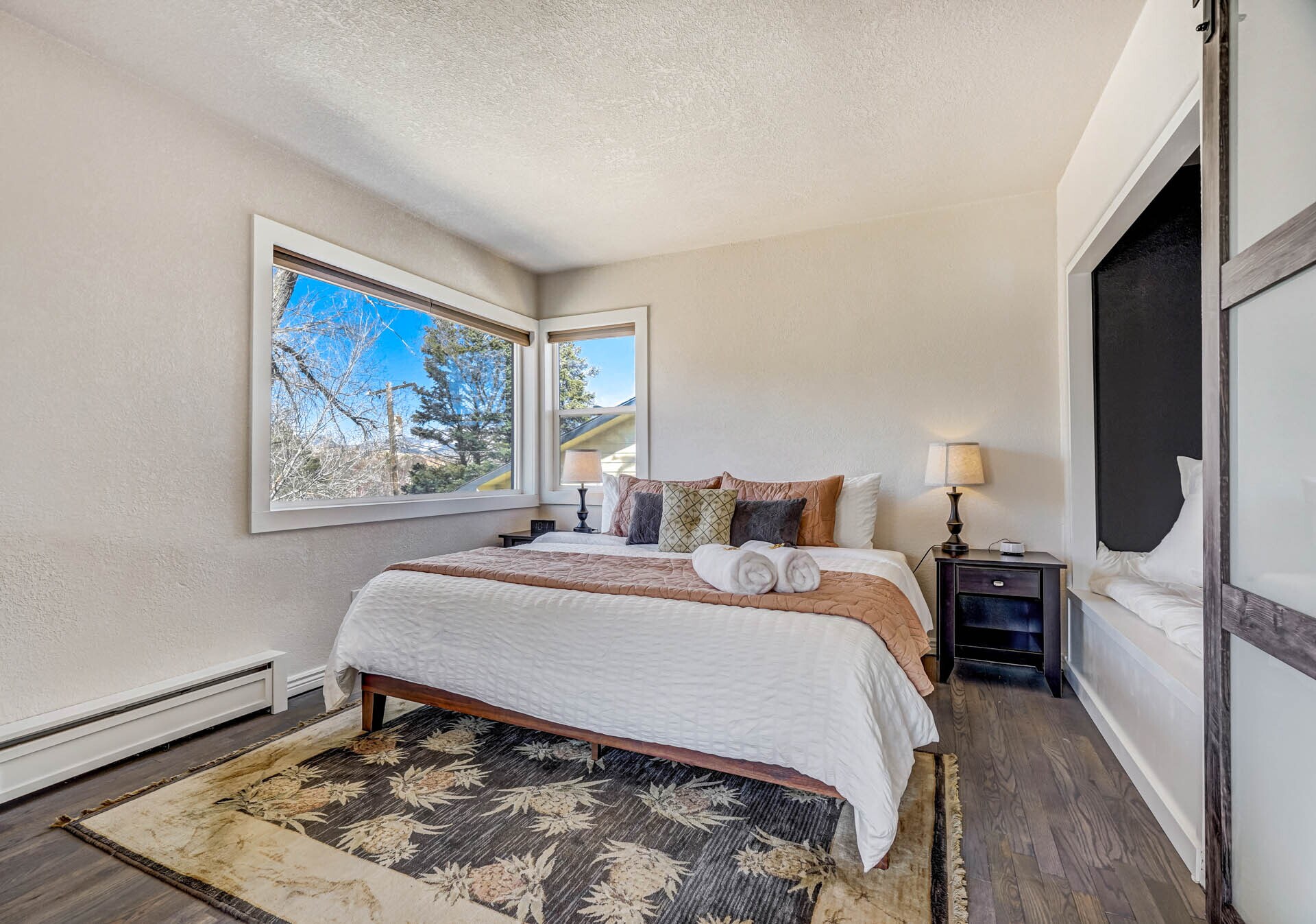 Natural light with oversized windows and French doors - 2022 Woodburn St