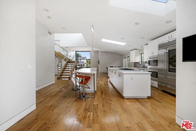 Building Photo - 11367 Elderwood St