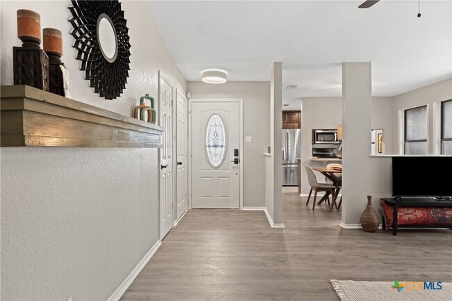 Building Photo - 5122 Sam Houston