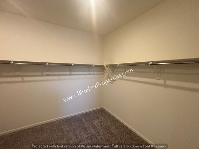Building Photo - 4864 E Julian Wash Dr