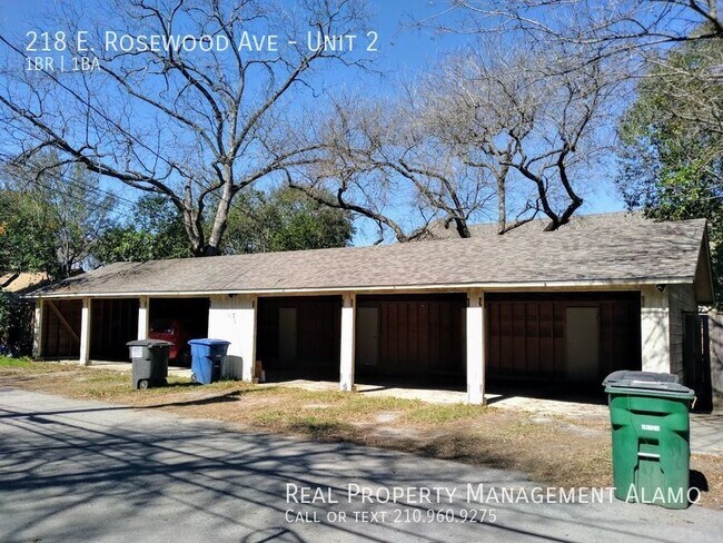 Building Photo - 218 E Rosewood Ave