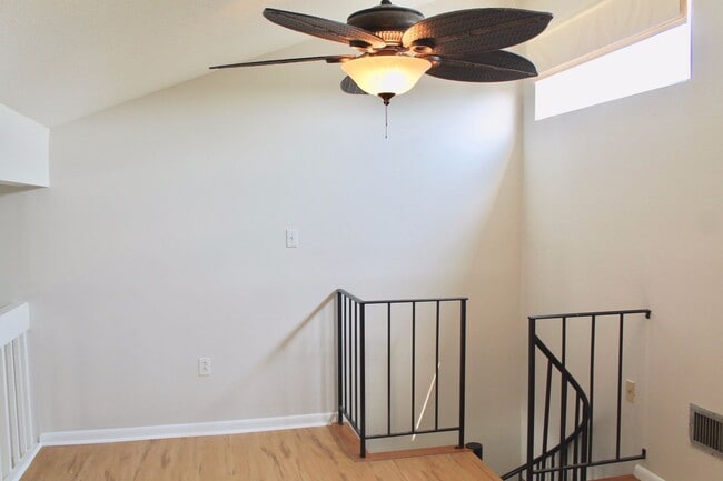 Building Photo - For Rent! Right on the Lynnhaven Inlet!