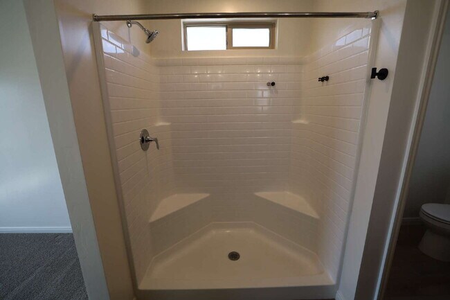 Building Photo - Beautiful 4-Bed, 2.5-Bath Home in Scenic Washington, UT Near Sand Hollow