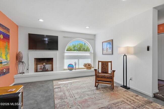 Building Photo - 6745 N Quartzite Canyon Pl