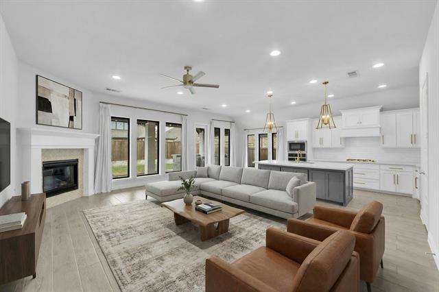 Building Photo - 1610 Cherry Blossom Ln