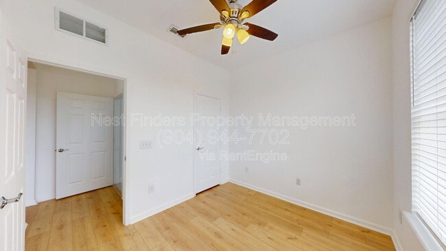 Building Photo - 11251 Campfield Dr