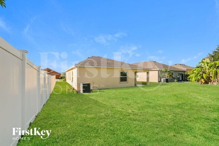 Building Photo - 237 Milestone Dr