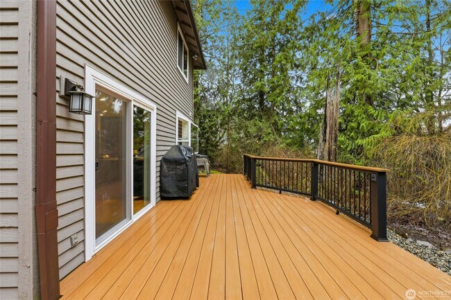 Building Photo - 3bd/2.25ba Duvall Home