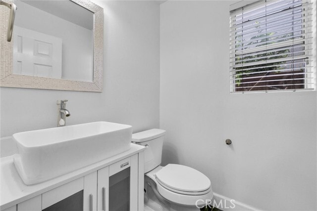 Building Photo - 431 W Bay St