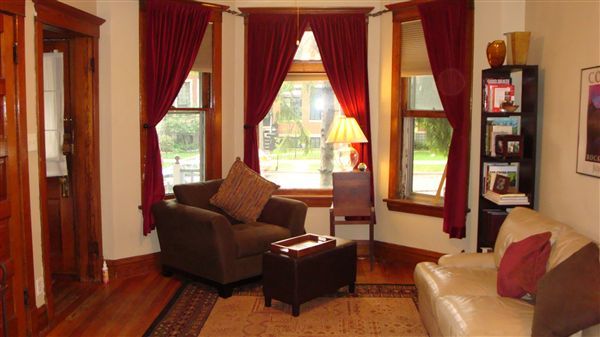 Building Photo - 1831 W Nelson St