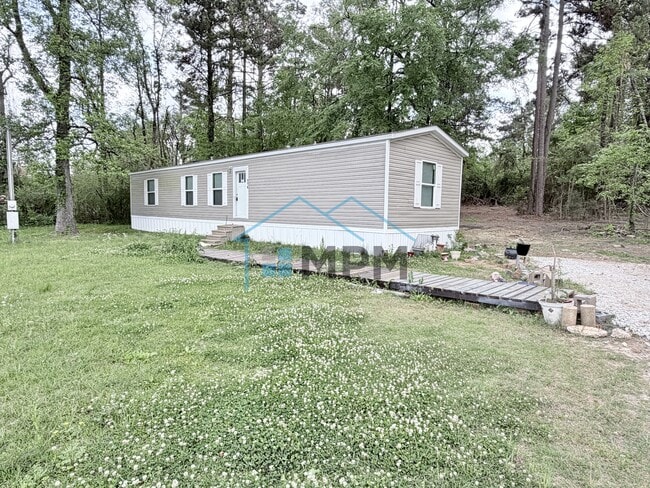 Building Photo - 136 Hillside Cir