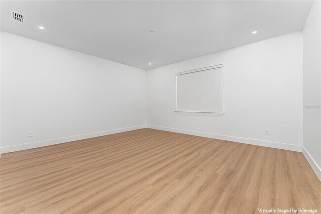 Building Photo - 81 Overleaf Ln