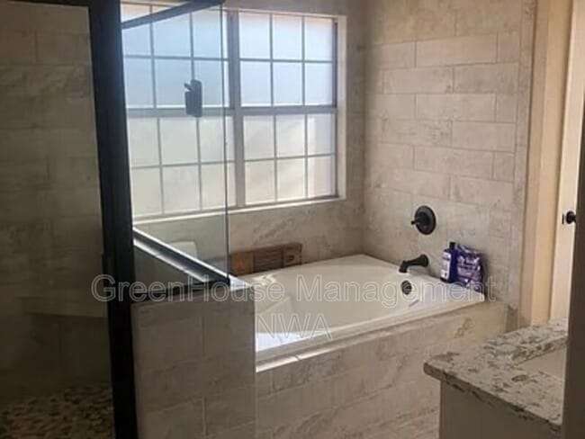 Building Photo - 1207 N Mallard Ln