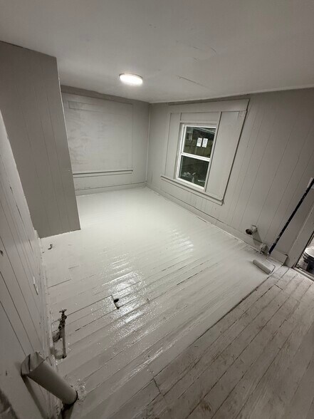 Building Photo - 125 Butler St