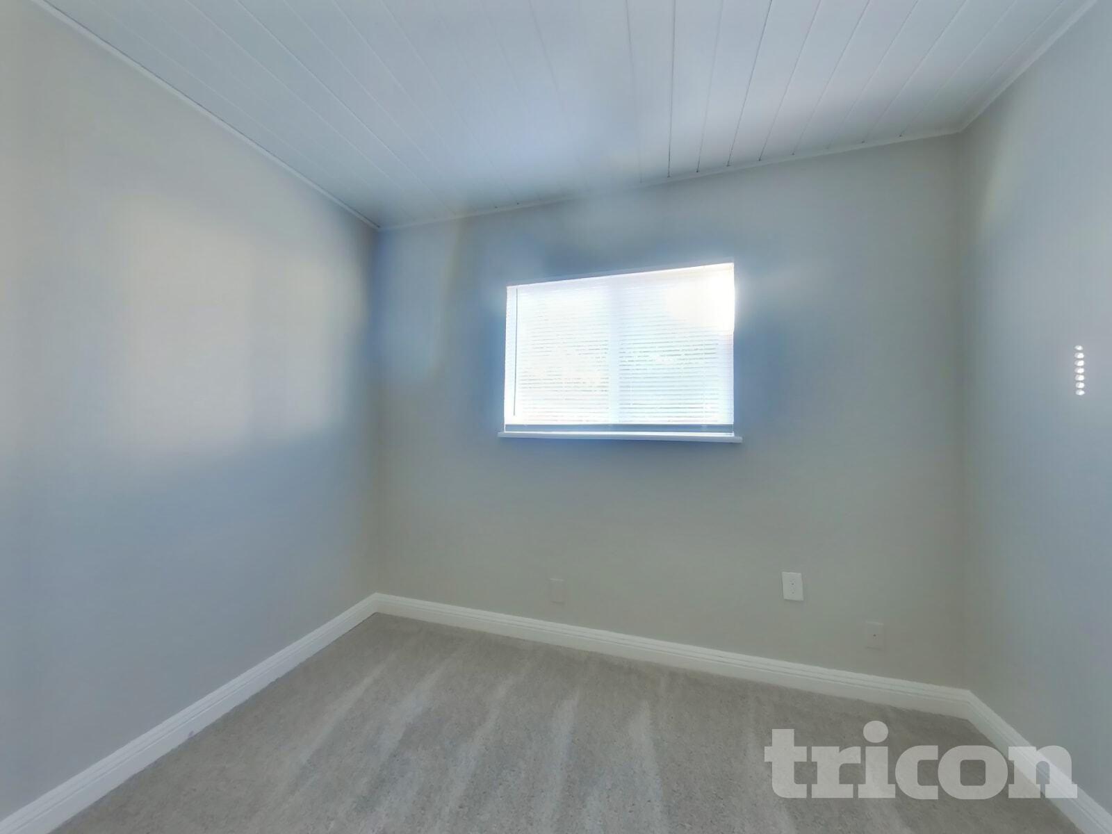 Building Photo - 500 Shaddick Dr