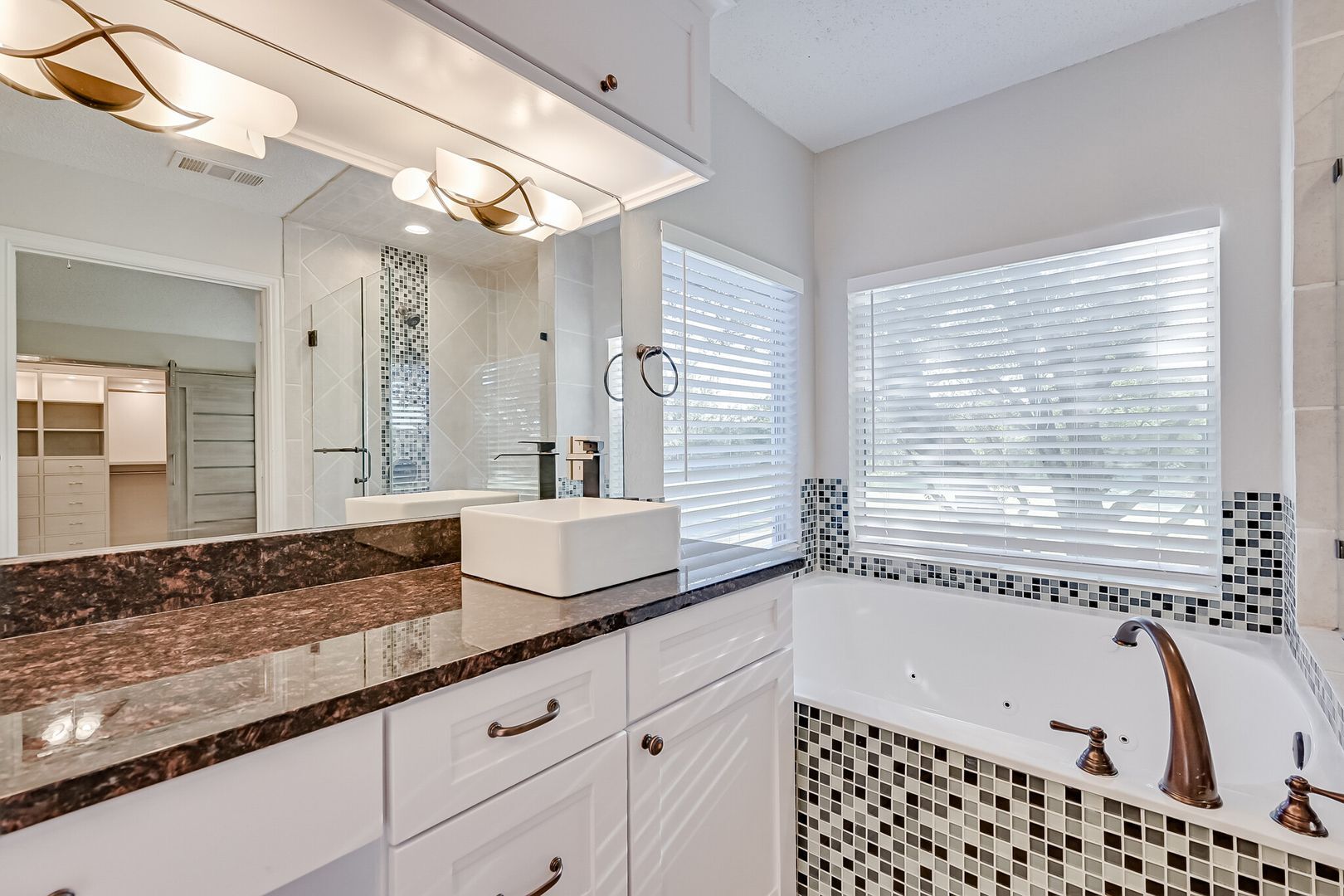 Building Photo - 5308 Promise Land Dr