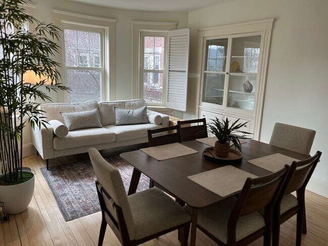 Building Photo - 175 Hancock St