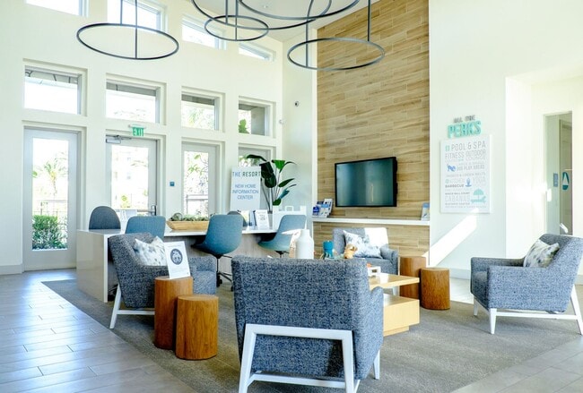 Building Photo - Delightful 3/2.5 condo in Rancho Cucamonga...