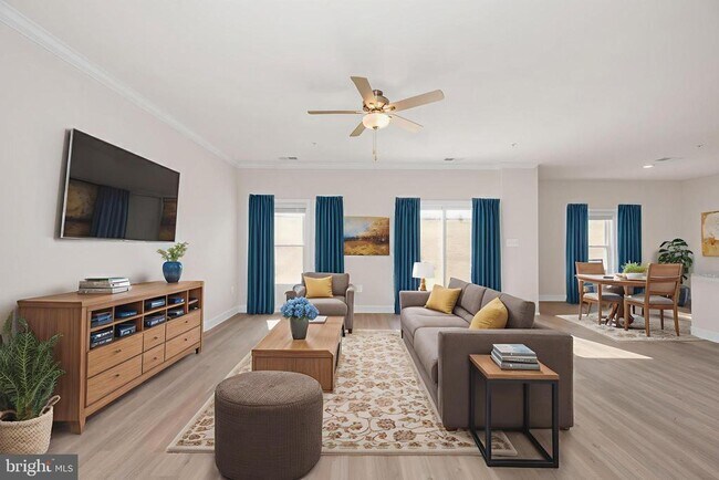 Building Photo - 9962 Roulette Dr