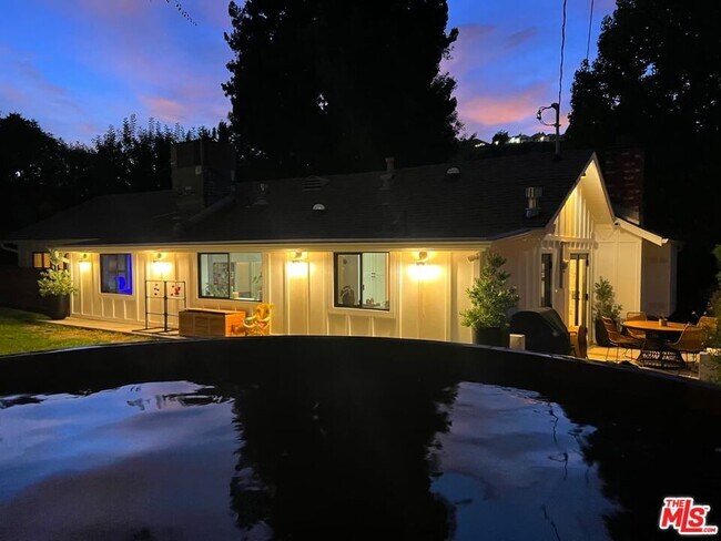 Building Photo - 4104 Saugus Ave