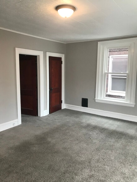 Building Photo - 1134 Lehman St