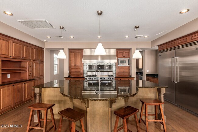 Building Photo - 20927 W Main St