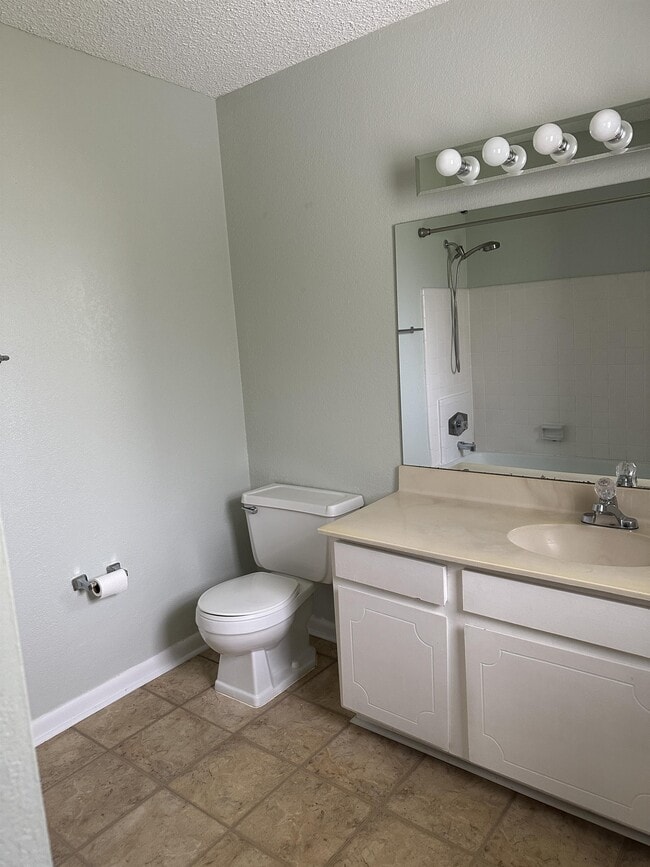 Building Photo - 695-A1A A1A N