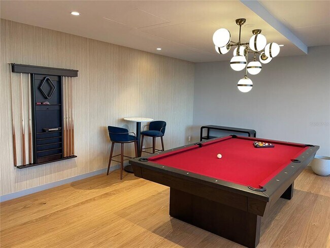 Building Photo - 400 Central Ave