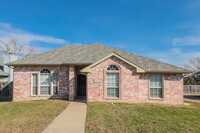 Building Photo - 12830 Park Hill Ct