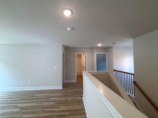 Building Photo - 4542 Highland Gate Pkwy