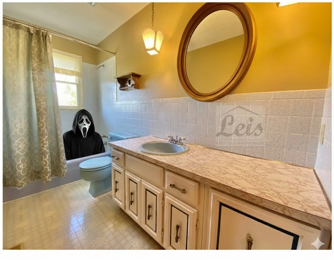 Building Photo - 3520 Ditmer Rd