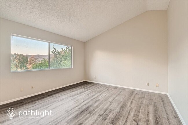 Building Photo - 7581 Whitney Dr