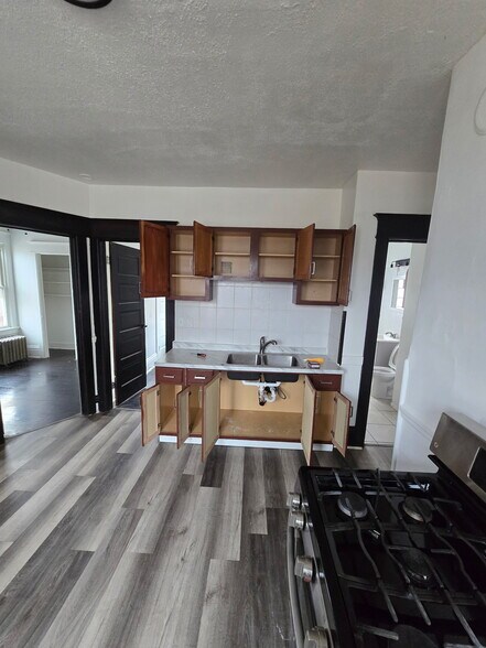 Building Photo - 1032 S 23rd St