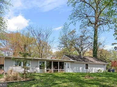 Building Photo - 3026 Cedar Hill Rd
