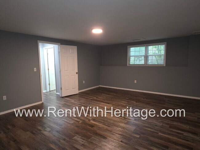 Building Photo - Immaculate 5-bedroom, 3-bath home in the Cedar Mountain Park subdivision in Douglasville, GA.