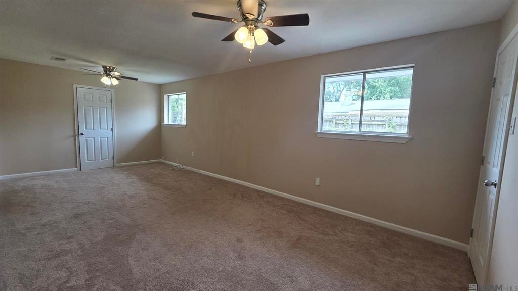 Building Photo - 1047 Arcadia Dr