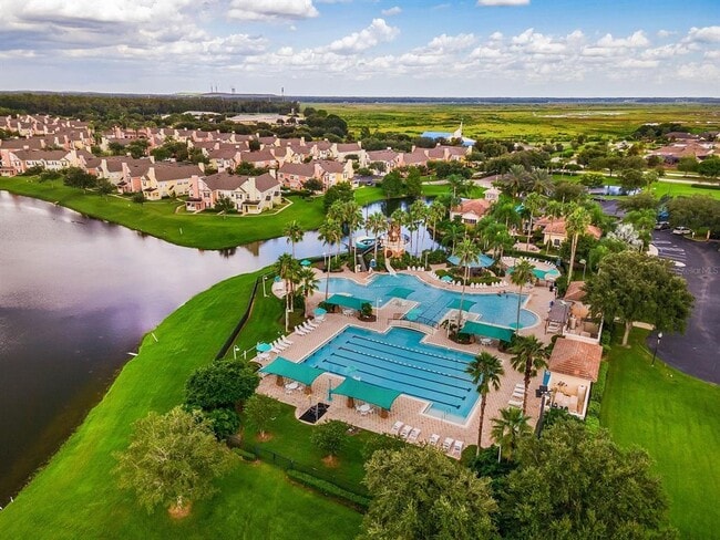 Building Photo - 6215 S Chickasaw Trail