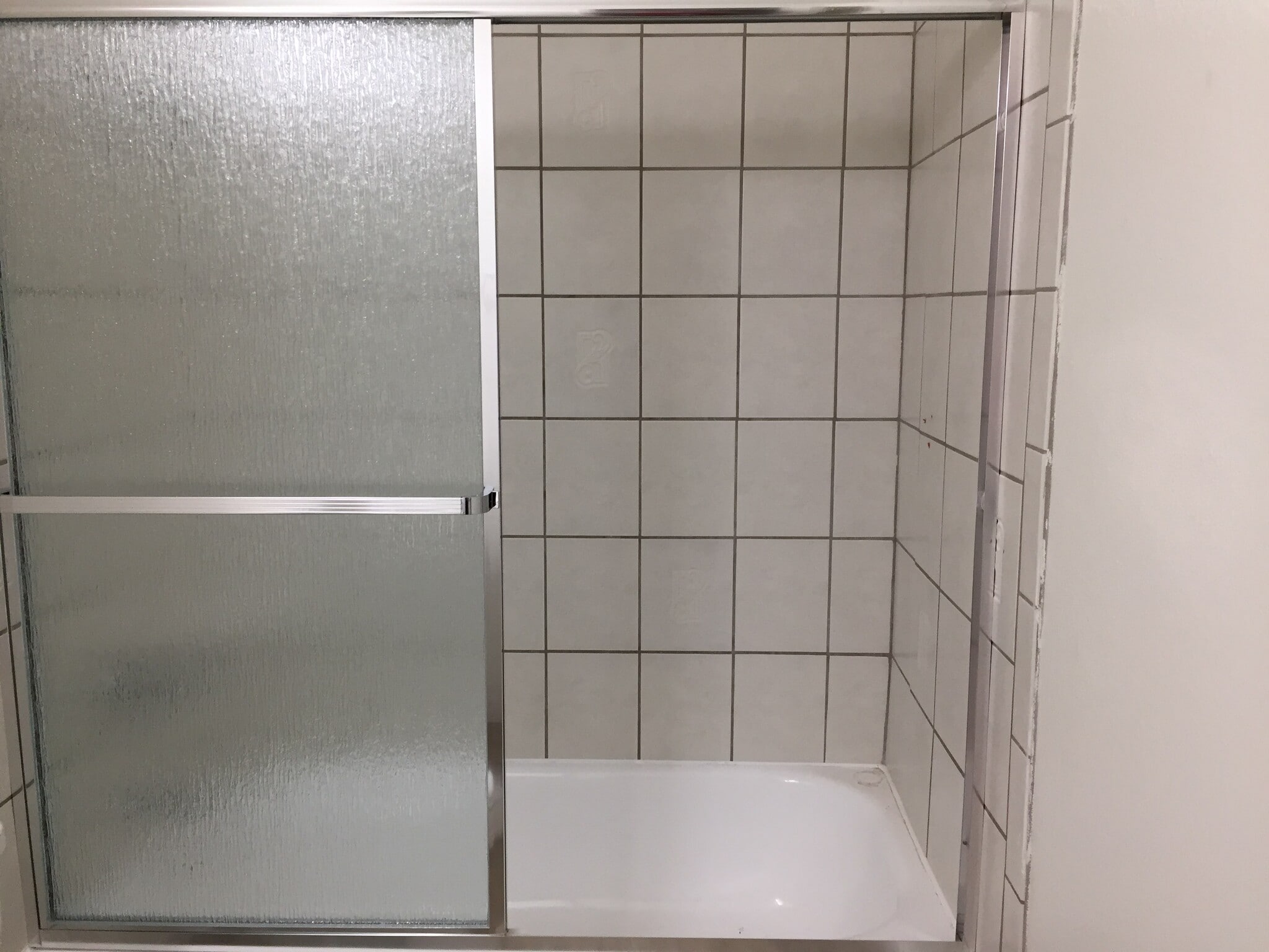 Shower - 502 17th St