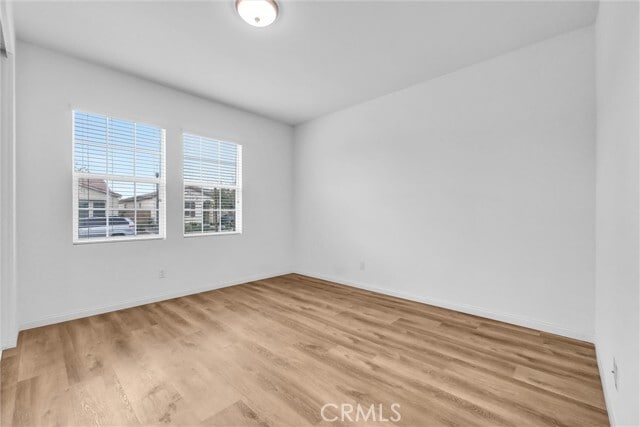 Building Photo - 3359 S Myrtle Dr